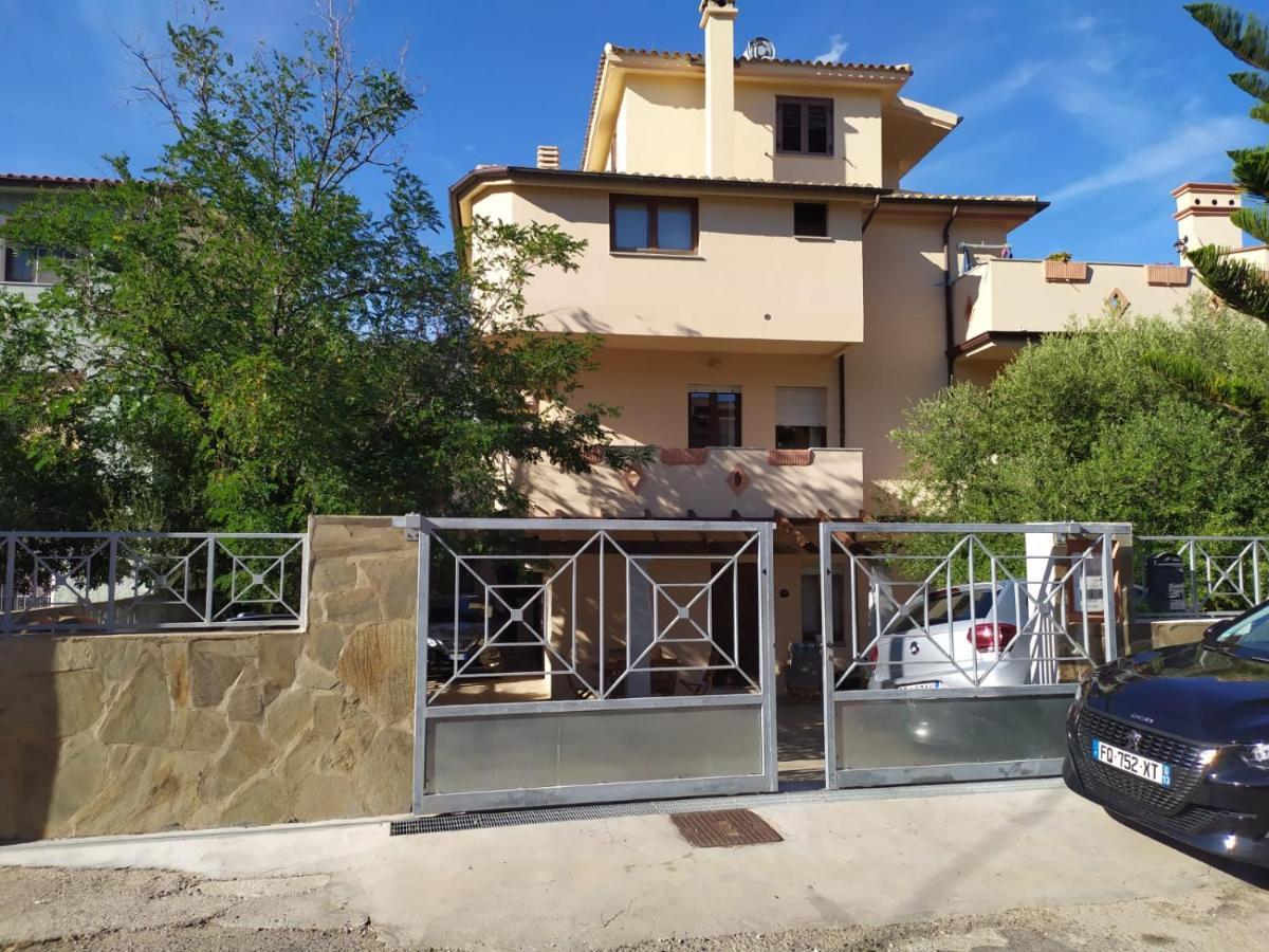 Appartamento A 50 Mt Dal Mare Cala Gonone Exterior foto